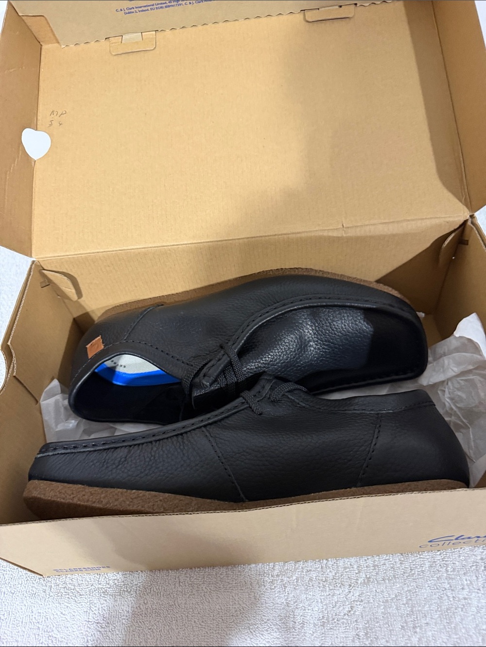 Clarks Men’s Black Leather Chukka Moccasin Boots